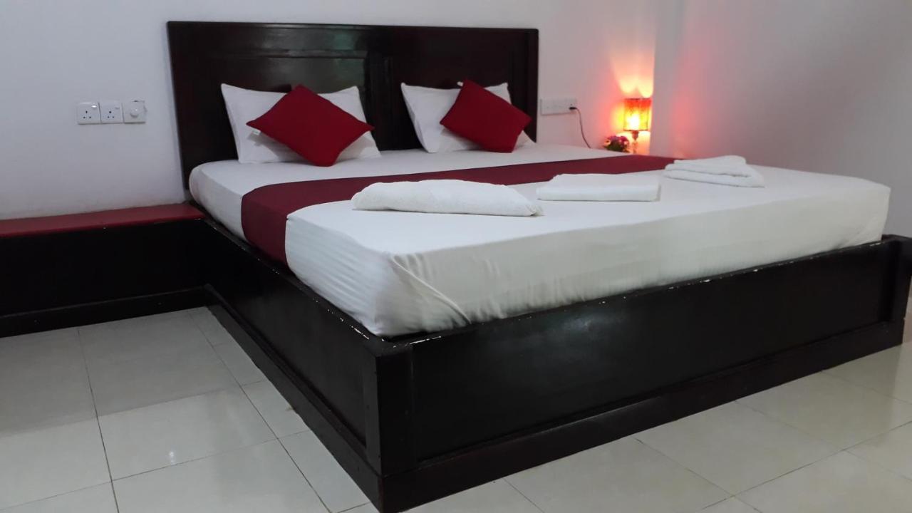 دامبولا Granwin Hotel & Restaurant المظهر الخارجي الصورة